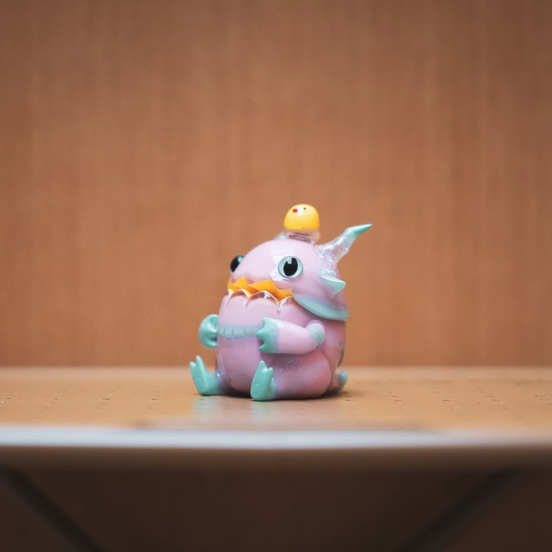 Tebobo - Have a seat 2 - Mô hình Art Toy SOFUBI - One Little Planet