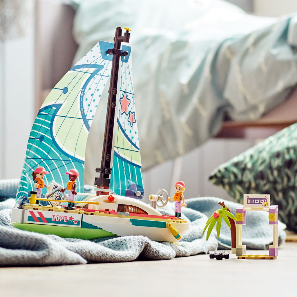 LEGO® Friends™ Stephanies Sailing Adventure - Bộ Đồ Chơi Thuyền Buồm Đua 41716 - Hình ảnh bổ sung 5