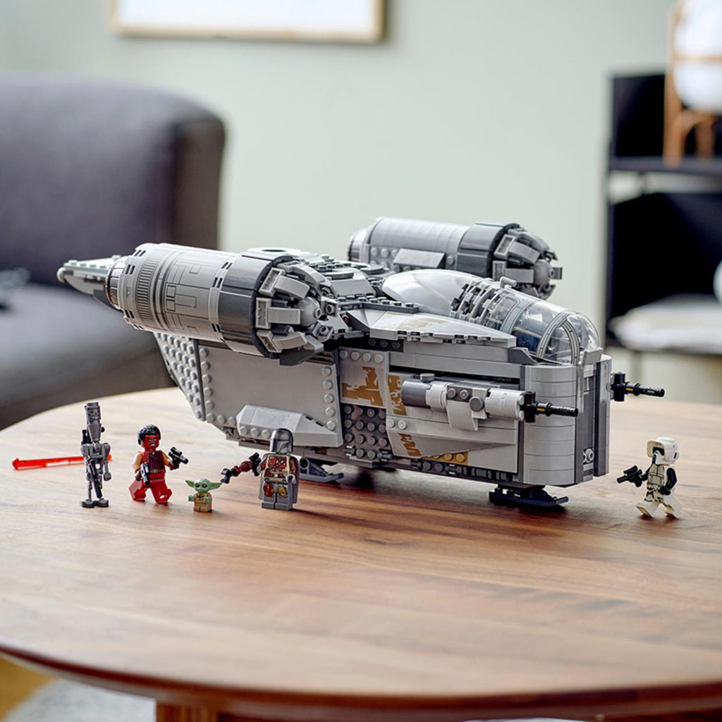 LEGO® Star Wars™ The Razor Crest™ - Bộ Lắp Ráp Phi Thuyền Chiến Đấu #75292 - LEGO