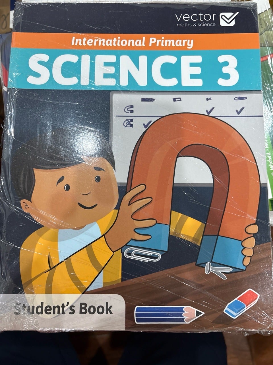 SCIENCE 3 International Primary SB