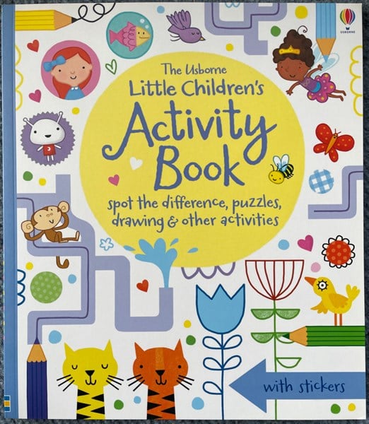 Little Children's Activity Book spot-the-difference