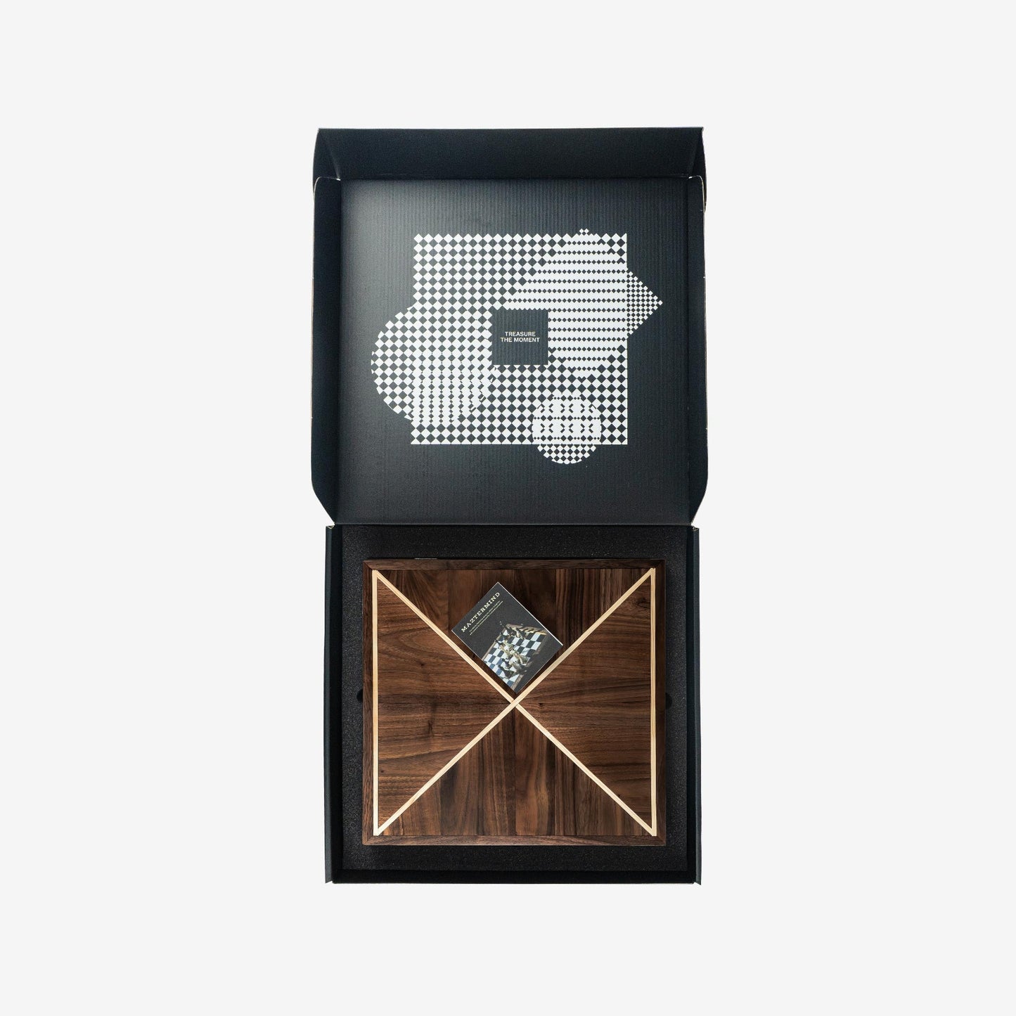Bowtie Poker Chip Set