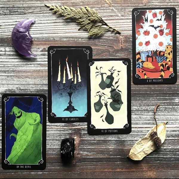 Bộ Quà Tặng Bài Tarot Nightmare Before Christmas (Kèm Sách Hướng Dẫn) Insight Editions