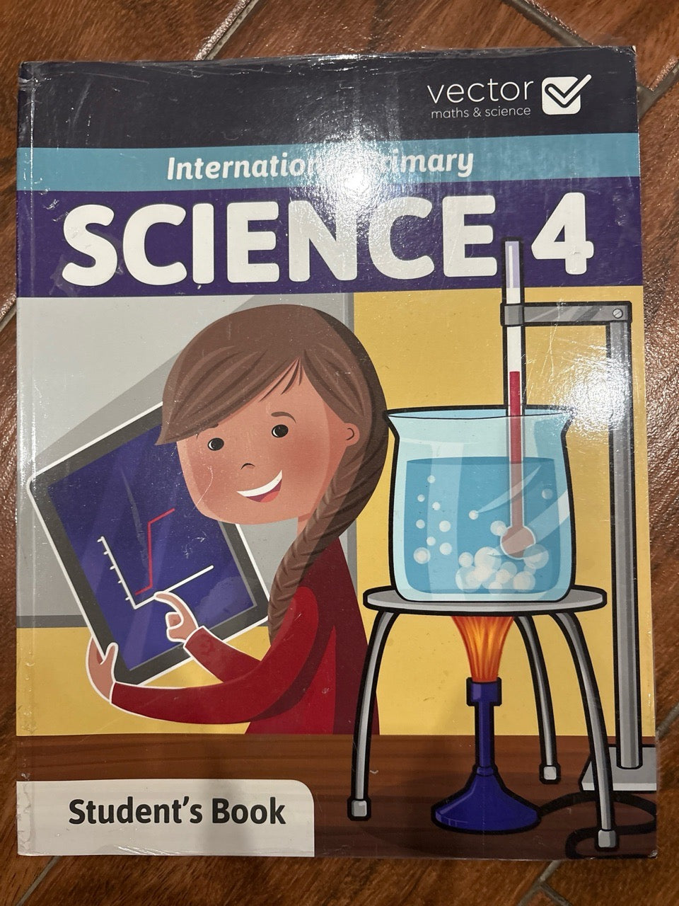 SCIENCE 4 International Primary SB