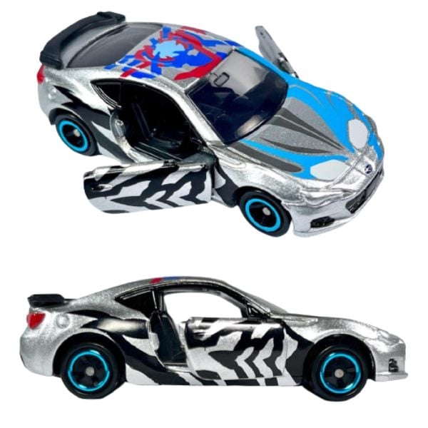Đồ chơi mô hình xe Tomica UTR-03 Ultraman Blazar
