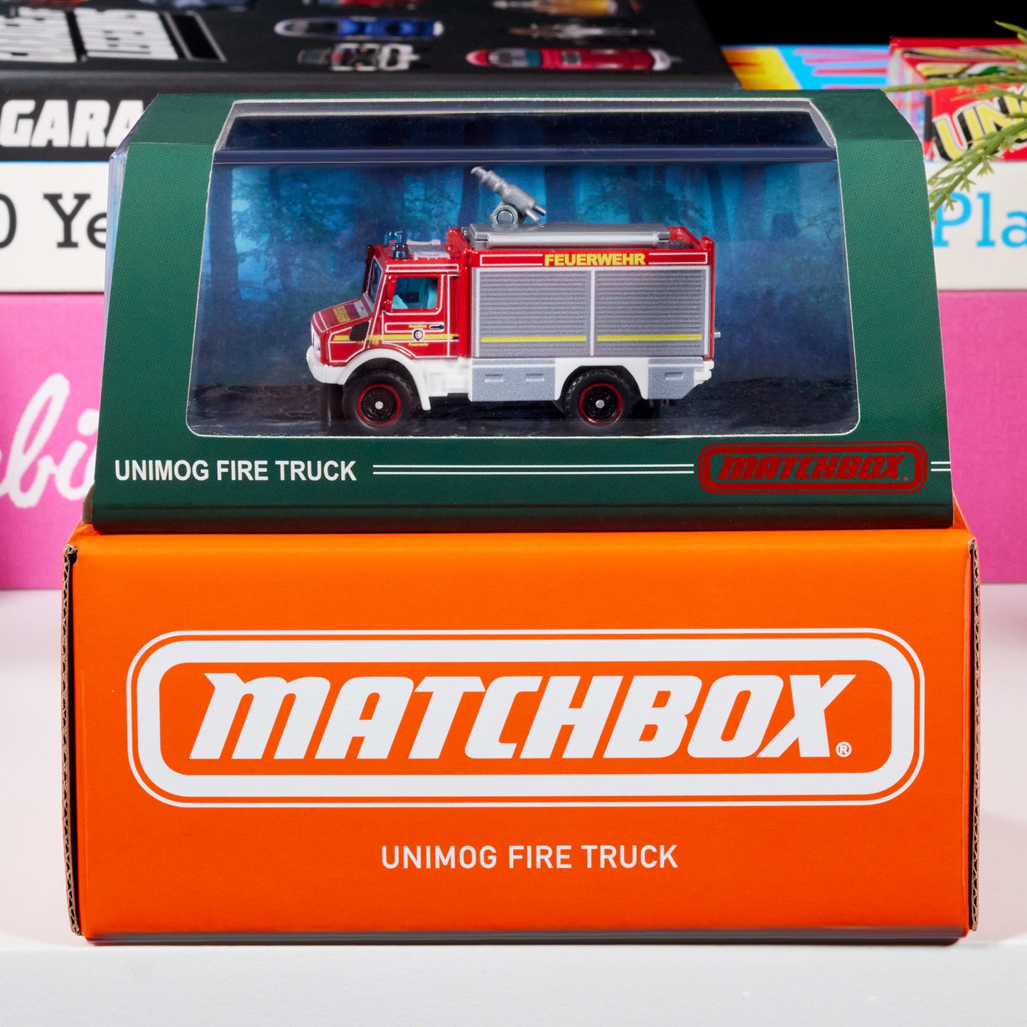 Matchbox Collectors Mercedes-Benz Unimog Fire Truck - Xe Cứu Hỏa Mô Hình Kim Loại Cao Cấp