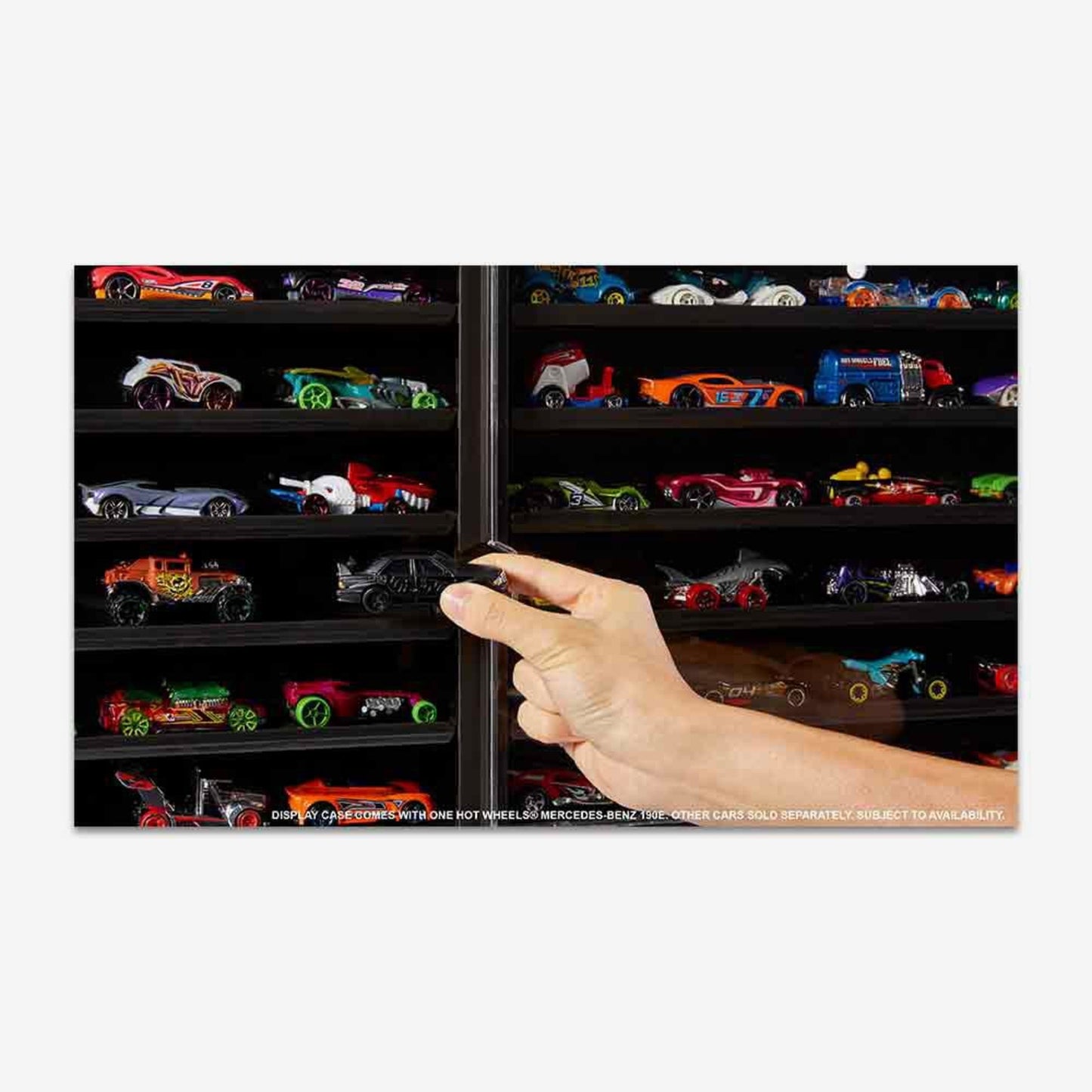 HW Display Case Plus Exclusive Mercedes-Benz 190 E 2.5-16 Evolution II - Tủ Trưng Bày 50 Xe Hot Wheels Kèm Xe Độc Quyền Hot W