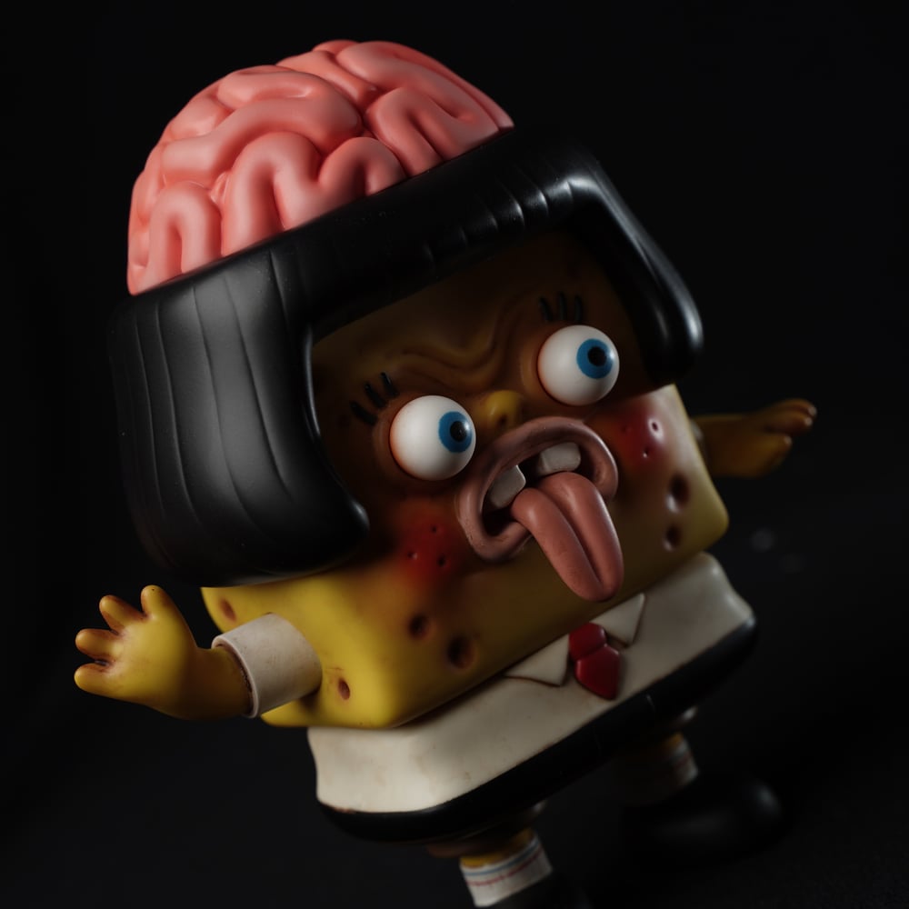 Queenie Fok Zombie Spongebob - Mô Hình Sofubi Limited - Unbox Industries