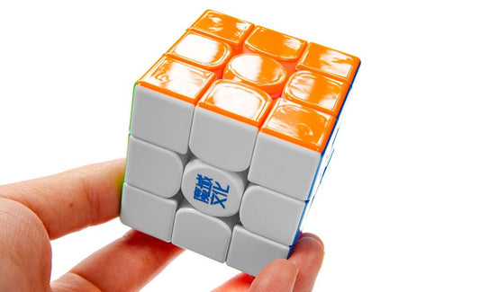 MoYu WeiLong 3x3 V11 (Nam Châm, MagLev, Ball-Core 20 Nam Châm, Phủ UV)