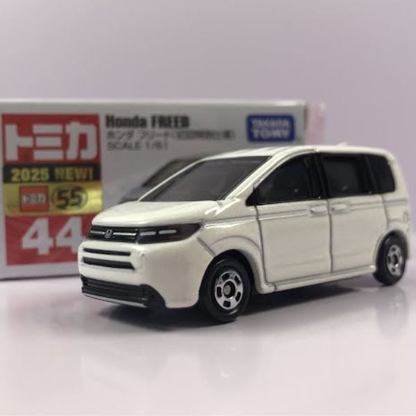 Tomica No. 44 Honda Freed Special First Edition