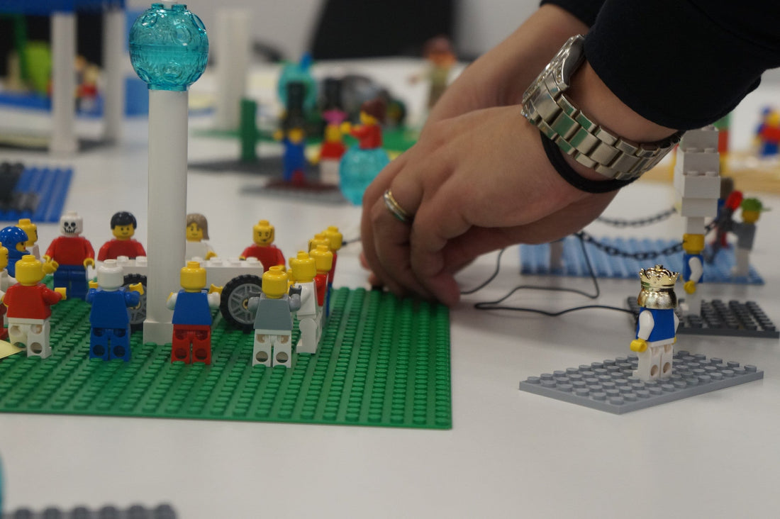 Lego Smart Play: \"Viên Gạch Biết Phản Hồi\" Chính Thức Ra Mắt