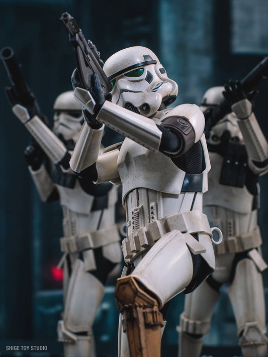 Đánh giá chi tiết Imperial Remnant Stormtrooper từ Hot Toys
