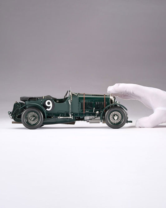 Đánh giá siêu phẩm mô hình Bentley Blower tỉ lệ 1:18 từ Amalgam Collection