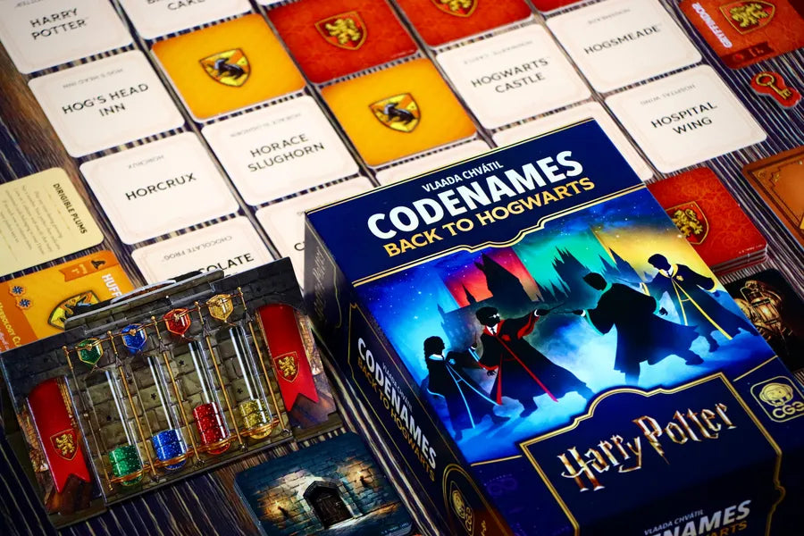 Đánh giá Codenames Harry Potter: Khi Board Game Gặp Phù Thủy