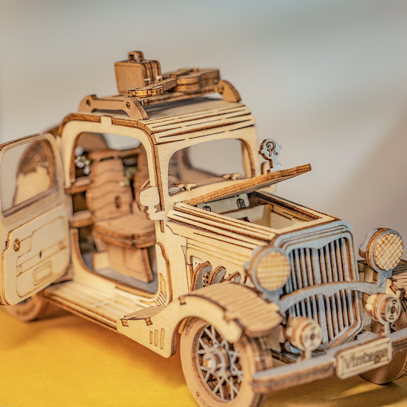 Rolife Modern 3D Wooden Puzzle - Vintage Car TG504 - Mô hình lắp ráp gỗ 3D xe hơi cổ điển - Rolife
