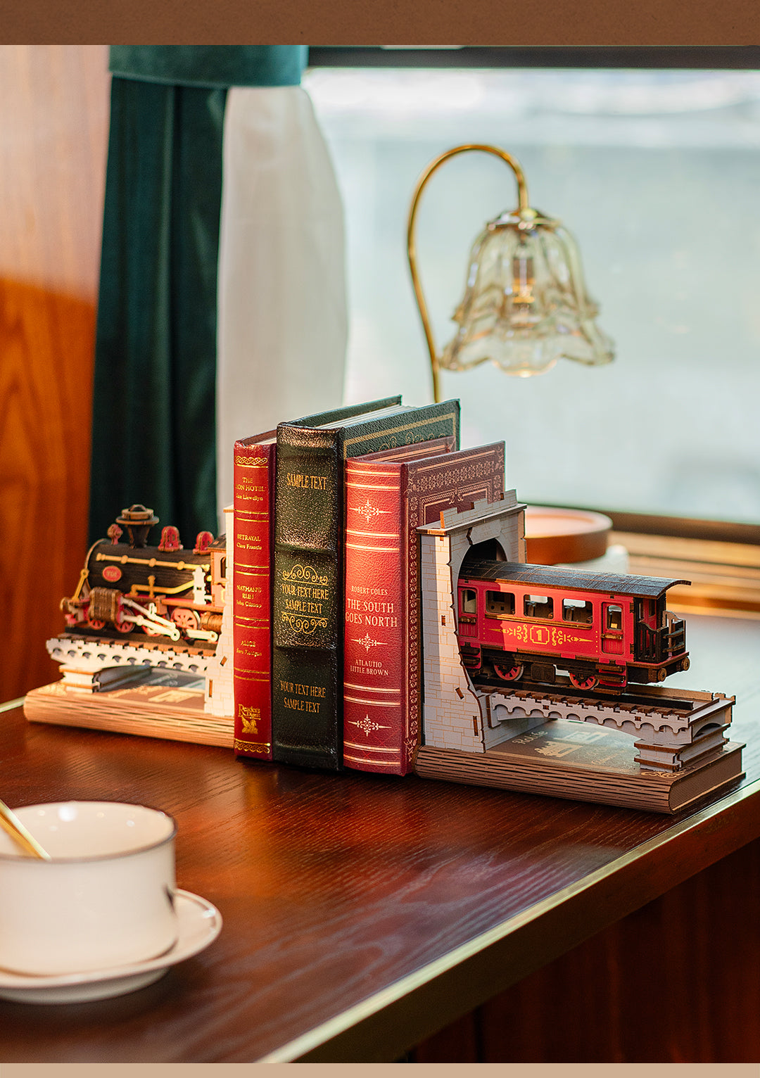 Rolife DIY Book Nook - Century Train TGE01 - Mô hình lắp ráp nhà gỗ Shelf Insert - Rolife