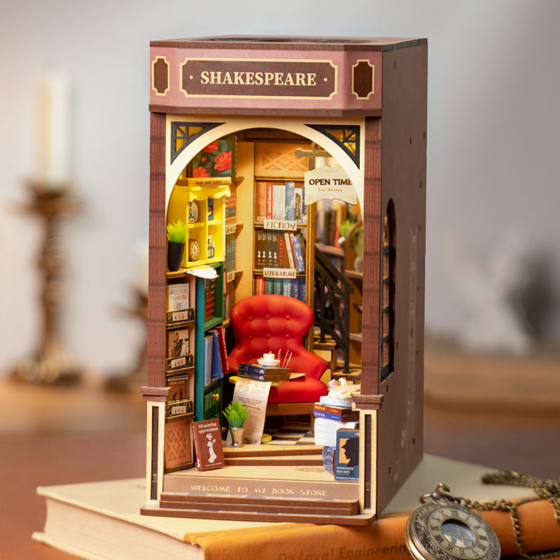 Rolife Book Nook Kit- Shakespeare-Inspired DIY Bookstore - Mô hình gỗ 3D DIY - Rolife TGB07