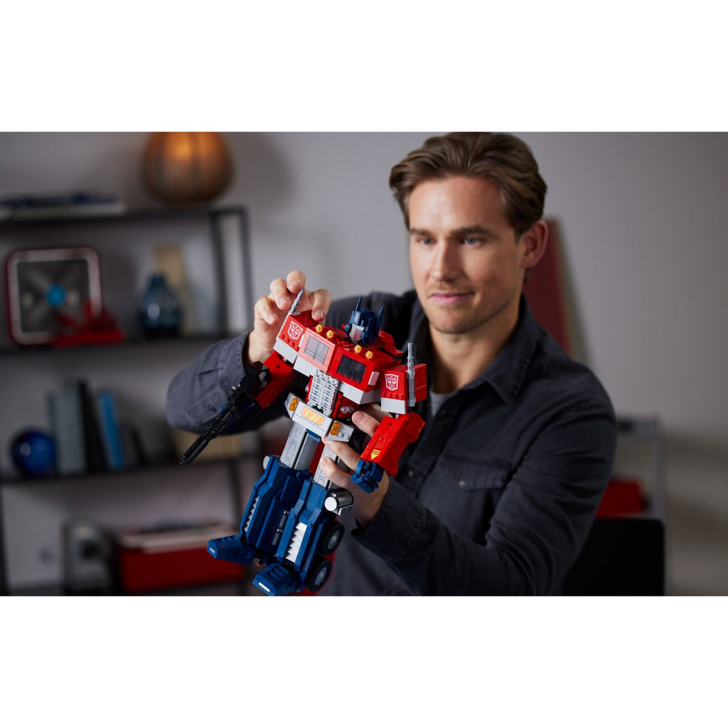 LEGO Creator Expert Optimus Prime - Mô hình lắp ráp Transformers 10302 - Góc nhìn khác 3