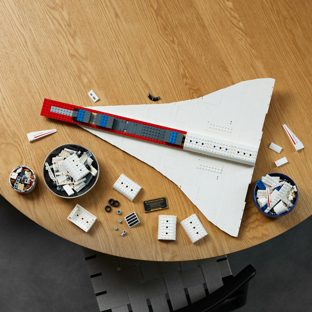 LEGO® ICONS™ Concorde - Mô Hình Máy Bay Siêu Thanh 10318 - LEGO - Góc nhìn khác 3