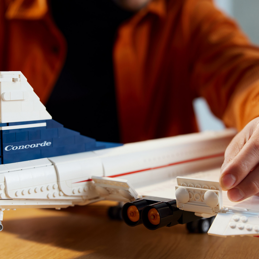 LEGO® ICONS™ Concorde - Mô Hình Máy Bay Siêu Thanh 10318 - LEGO