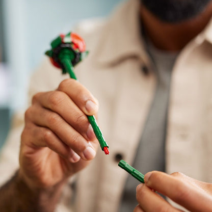 LEGO® ICONS™ Bouquet of Roses - Bó Hoa Hồng Trang Trí - LEGO 10328 LEGO - ảnh 4 - Lego