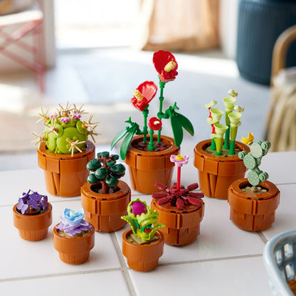 LEGO® ICONS™ Tiny Plants - Bộ Lắp Ráp Chậu Cây Cảnh Mini - LEGO 10329 LEGO - ảnh 2 - Lego