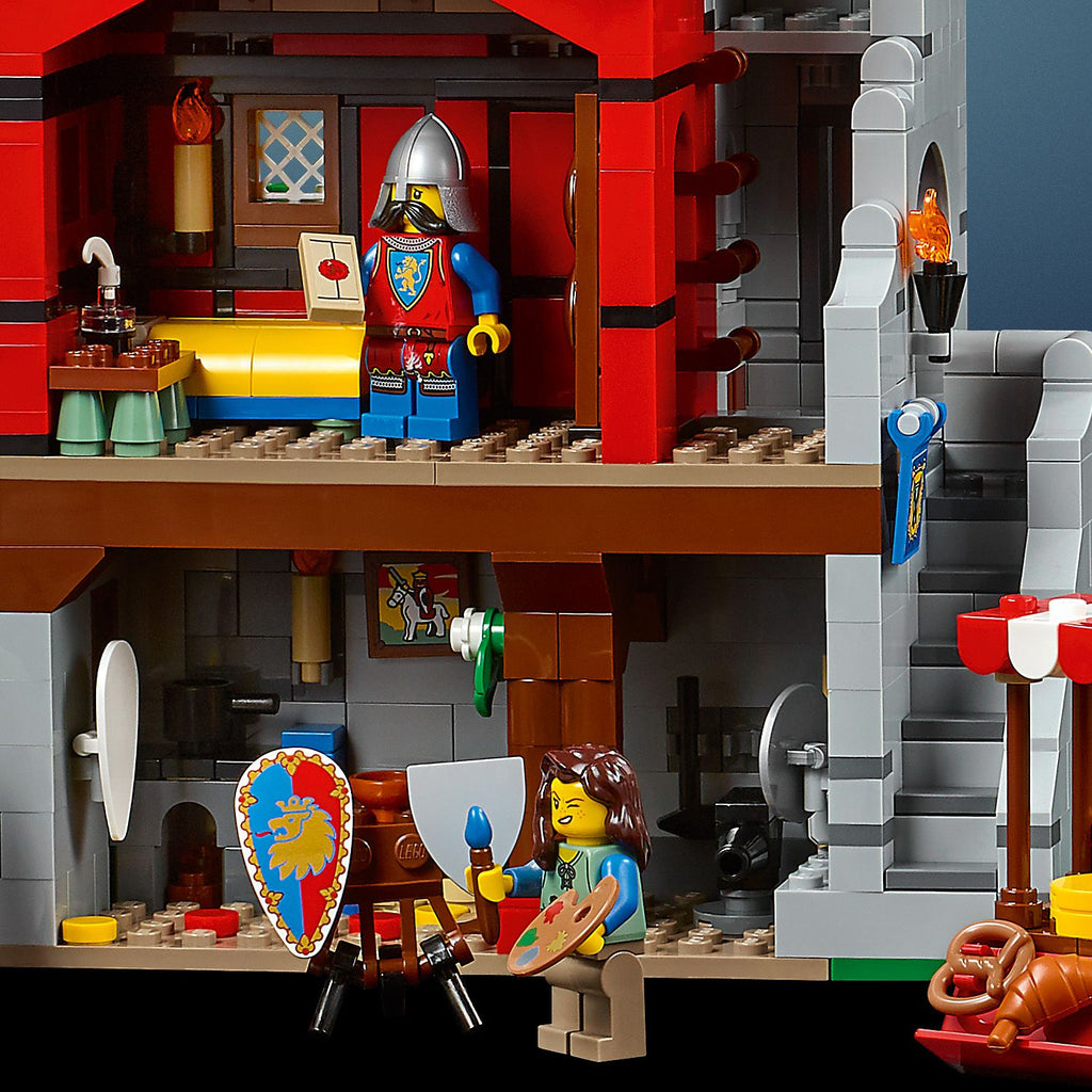 LEGO® ICONS™ Medieval Town Square - Mô hình Quảng trường Trung cổ - LEGO 10332 LEGO - ảnh 1 - Lego