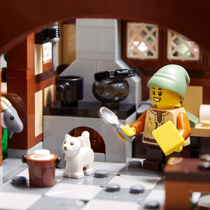 LEGO® ICONS™ Medieval Town Square - Mô hình Quảng trường Trung cổ - LEGO 10332 LEGO - ảnh 3 - Lego
