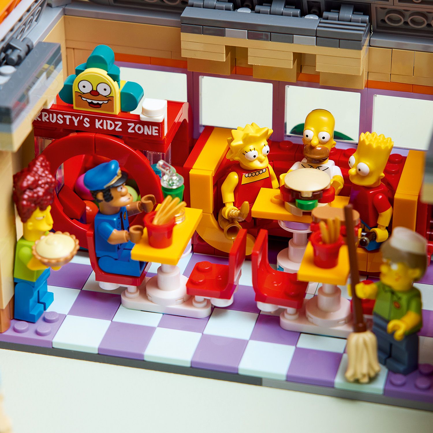 LEGO® ICONS™ The Simpsons™: Krusty Burger - Mô hình lắp ráp nhà hàng Springfield (10352) LEGO - ảnh 1 - LEGO Icons