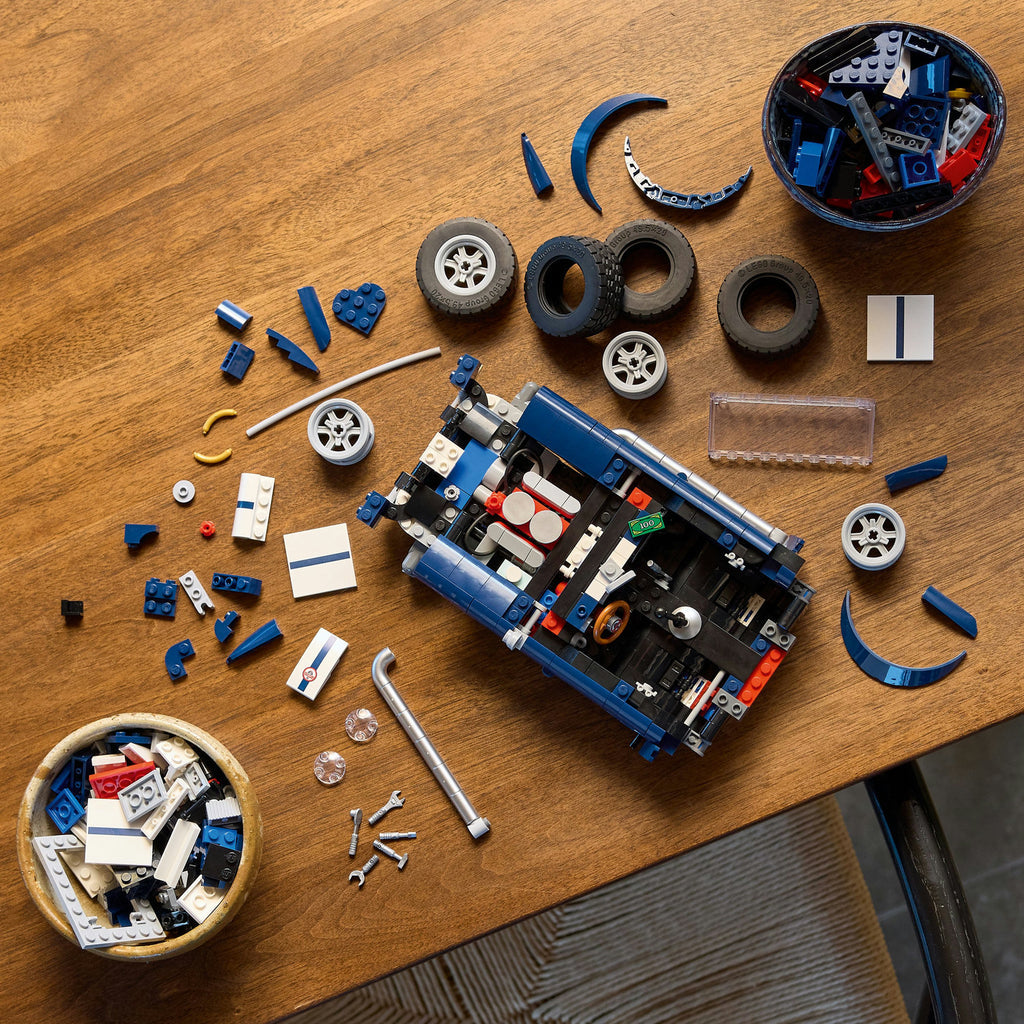 LEGO® ICONS™ Shelby Cobra 427 S/C - Mô Hình Xe Thể Thao Cổ Điển - LEGO 10357 - Hình ảnh bổ sung 4