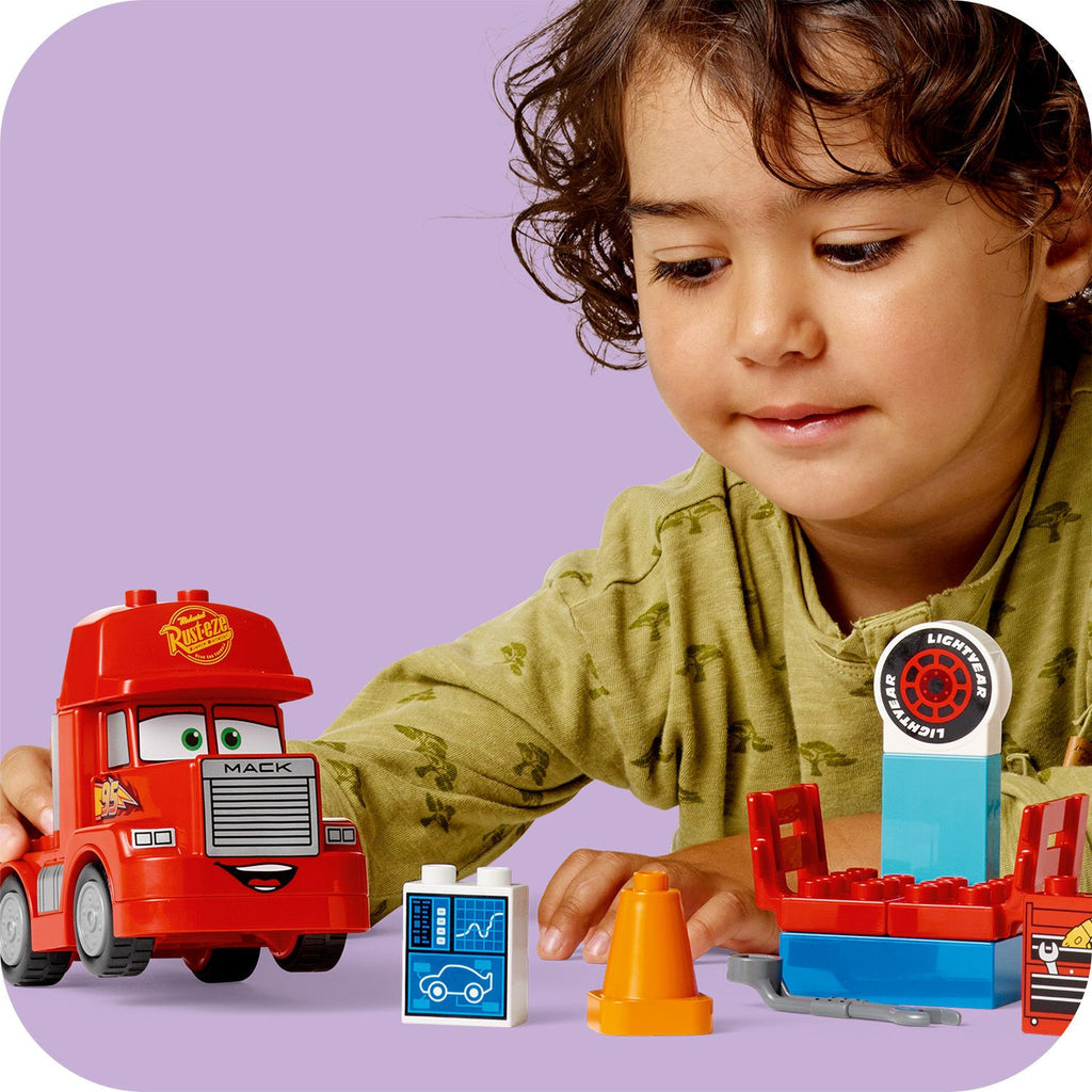 LEGO® DUPLO™ Mack at the Race - Đồ Chơi Lắp Ráp Xe Tải Mack Disney Pixar - LEGO 10417 - Hình ảnh bổ sung 7