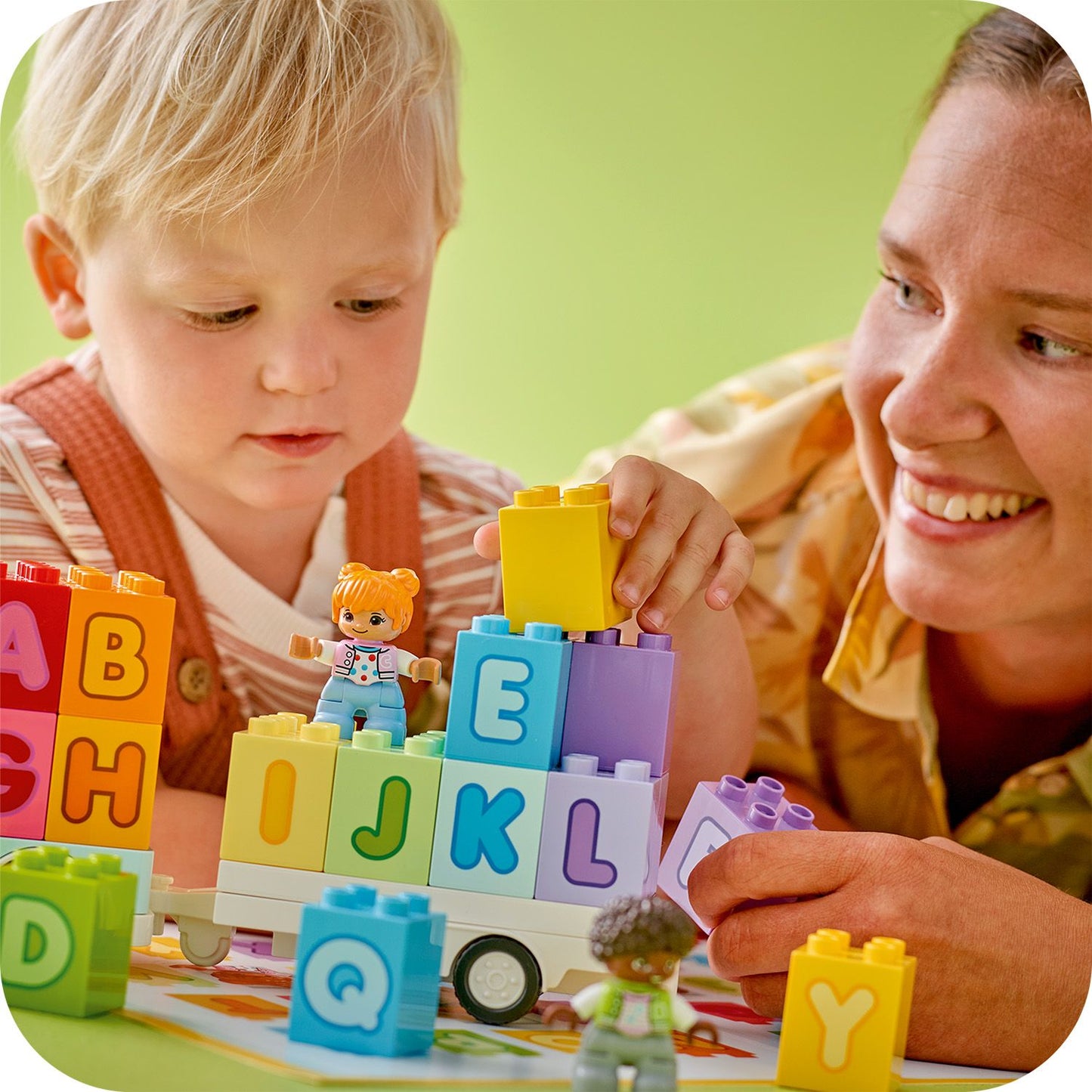 LEGO® DUPLO™ Alphabet Truck - Xe Tải Học Chữ Cái Đồ Chơi Lắp Ráp (10421) - LEGO LEGO - ảnh 2 - Đồ chơi trí tuệ