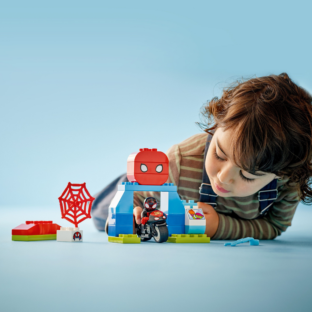 LEGO® DUPLO® Marvel Spin's Motorcycle Adventure - Đồ chơi lắp ráp xe máy Spin và mô hình siêu anh hùng LEGO 10424 - Hình ảnh bổ sung 4
