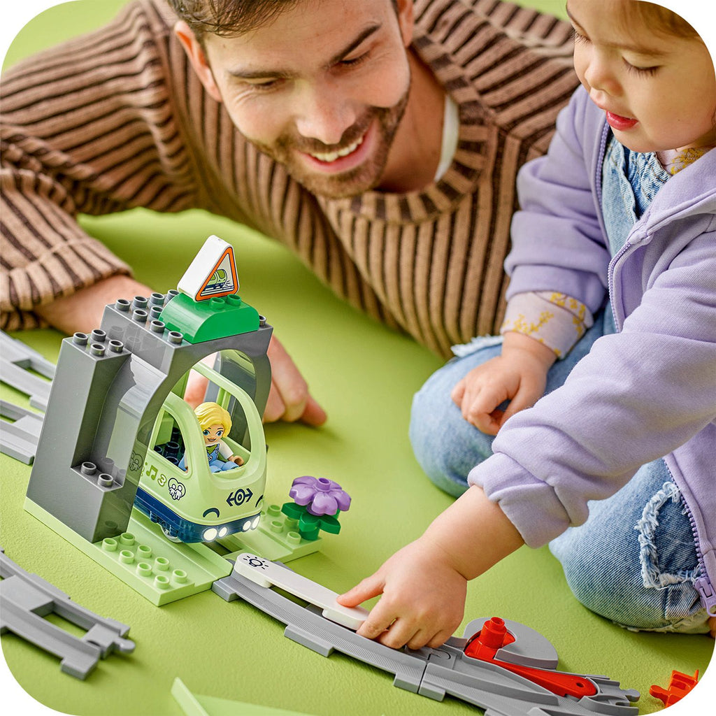 LEGO® DUPLO™ Train Tunnel and Tracks Expansion Set - Bộ Đường Hầm và Đường Ray - 10425 LEGO - ảnh 3 - Đồ chơi lắp ráp