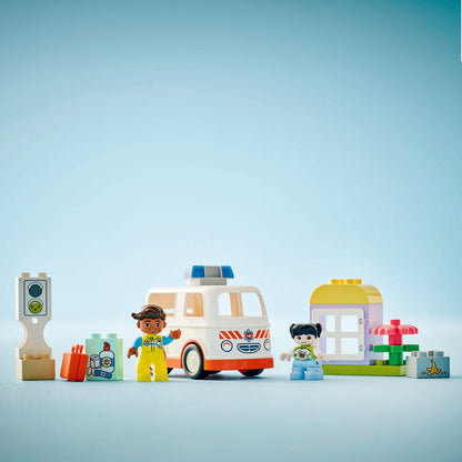 LEGO® DUPLO™ Ambulance & Driver - Đồ Chơi Xe Cấp Cứu Và Nhân Viên Y Tế 10447 - LEGO - Hình ảnh bổ sung 5