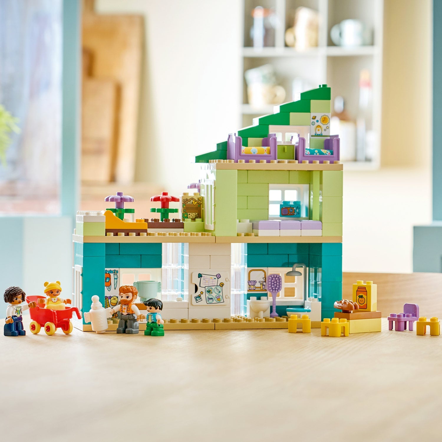 LEGO® DUPLO® Town 3-in-1 Modern Family House with Figures - Đồ chơi lắp ráp nhà búp bê 3 trong 1 LEGO 10470 - Hình ảnh bổ sung 4