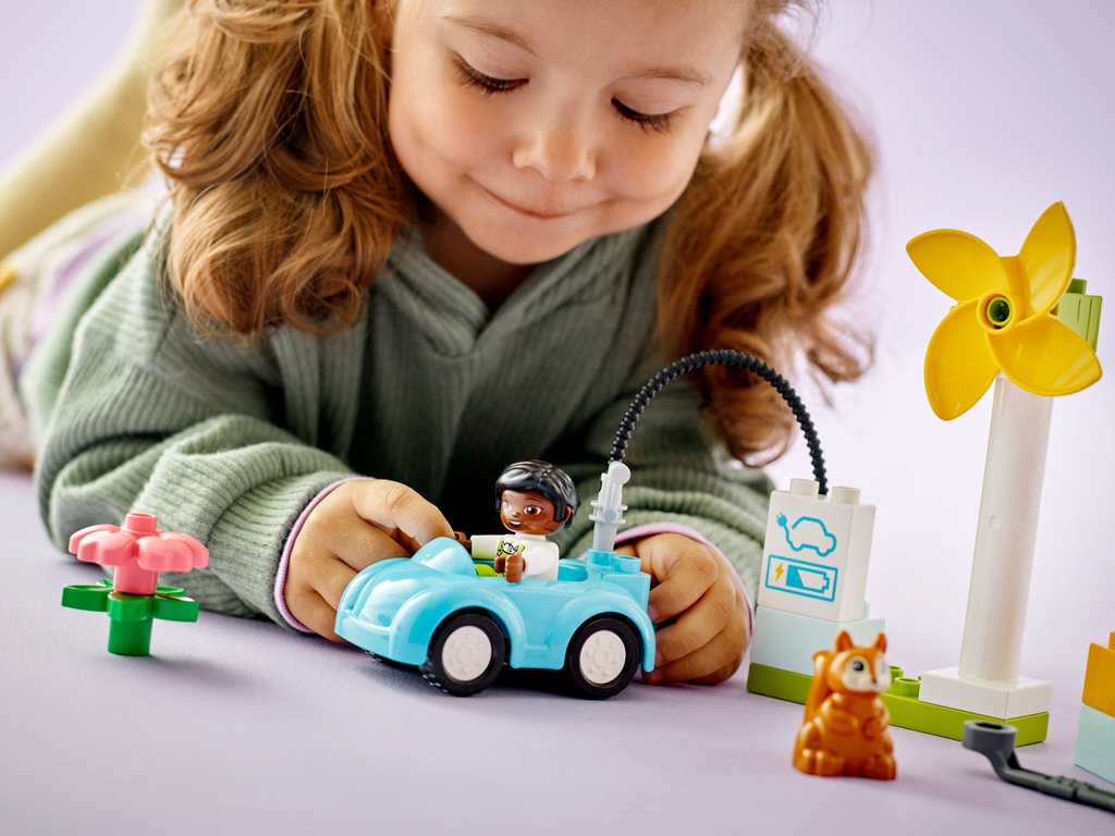 LEGO® DUPLO™ Town Wind Turbine and Electric Car - Đồ Chơi Lắp Ráp Tua Bin Gió và Ô Tô Điện - LEGO 10985 - Hình ảnh bổ sung 5