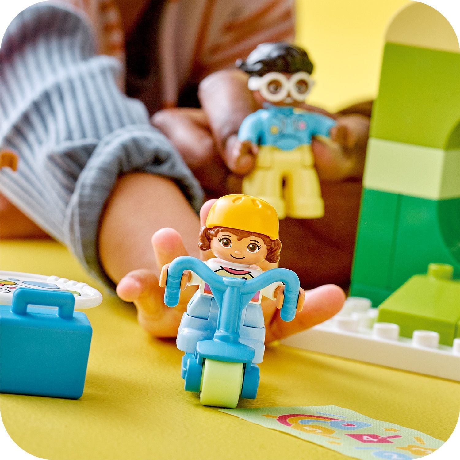 LEGO® DUPLO™ Life At The Day-Care Center - Đồ chơi Trung Tâm Chăm Sóc Trẻ Em (10992) - LEGO LEGO - ảnh 1 - LEGO DUPLO