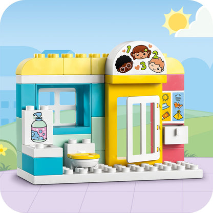 LEGO® DUPLO™ Life At The Day-Care Center - Đồ chơi Trung Tâm Chăm Sóc Trẻ Em (10992) - LEGO LEGO - ảnh 4 - LEGO DUPLO