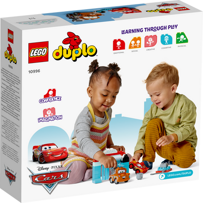 LEGO® DUPLO™ Disney™ and Pixar’s Cars Lightning McQueen & Mater’s Car Wash Fun - Đồ Chơi Lắp Ráp Trạm Rửa Xe Vui Nhộn 10996 - Hình ảnh bổ sung 5