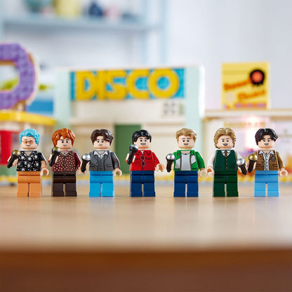 LEGO® Ideas BTS Dynamite - Bộ Lắp Ráp Mô Hình Nhóm Nhạc BTS (21339) - LEGO Ideas LEGO - ảnh 1 - Lego