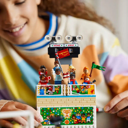 LEGO® Icons of Play - Bộ Lắp Ráp Sân Bóng Đá Thể Thao - LEGO 40634 LEGO - ảnh 1 - LEGO Sets