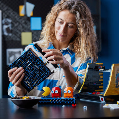 LEGO® Icons PAC-MAN Arcade - Mô hình Máy Chơi Game Cổ Điển - LEGO 10323 LEGO - ảnh 3 - LEGO Icons