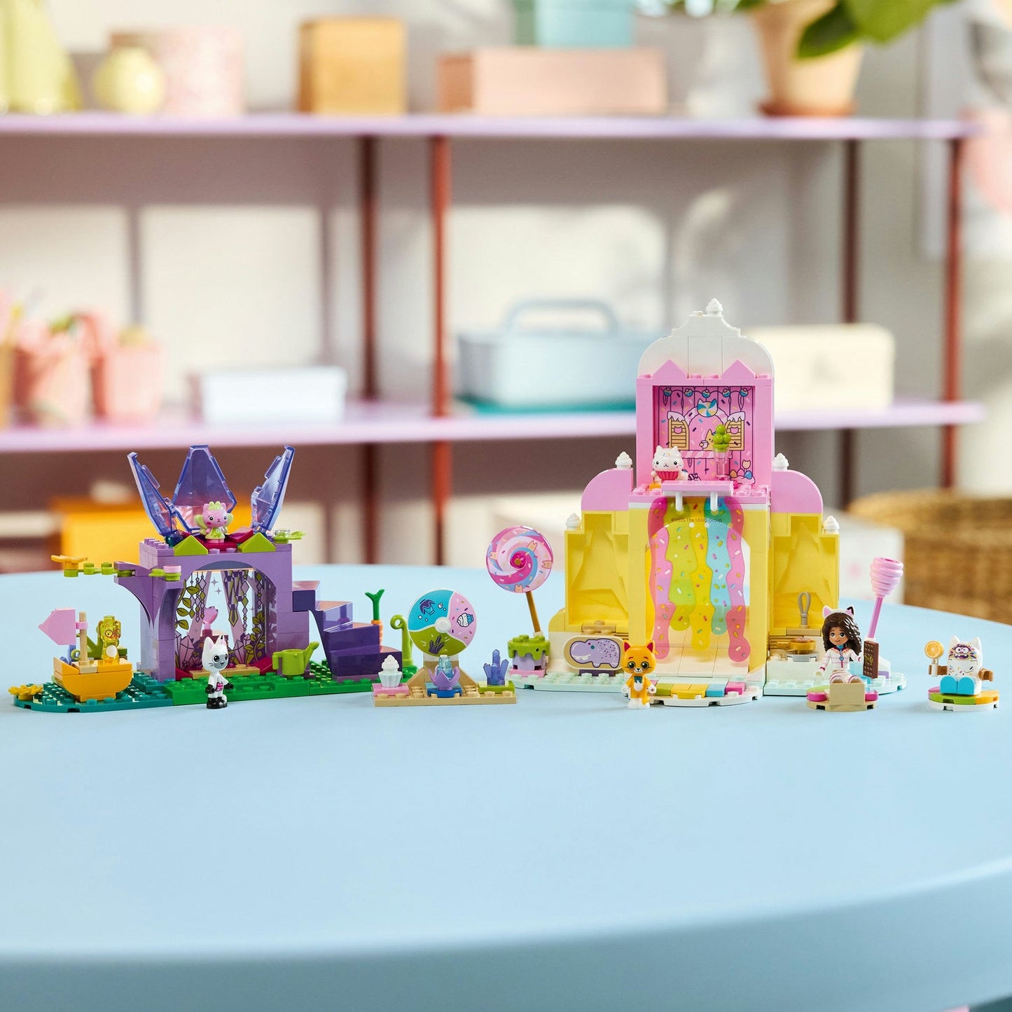 LEGO® Gabby’s Dollhouse Sweet Treat Mountain & Kitty Garden (11205) Đồ Chơi Lắp Ráp Chính Hãng - Hình ảnh bổ sung 4
