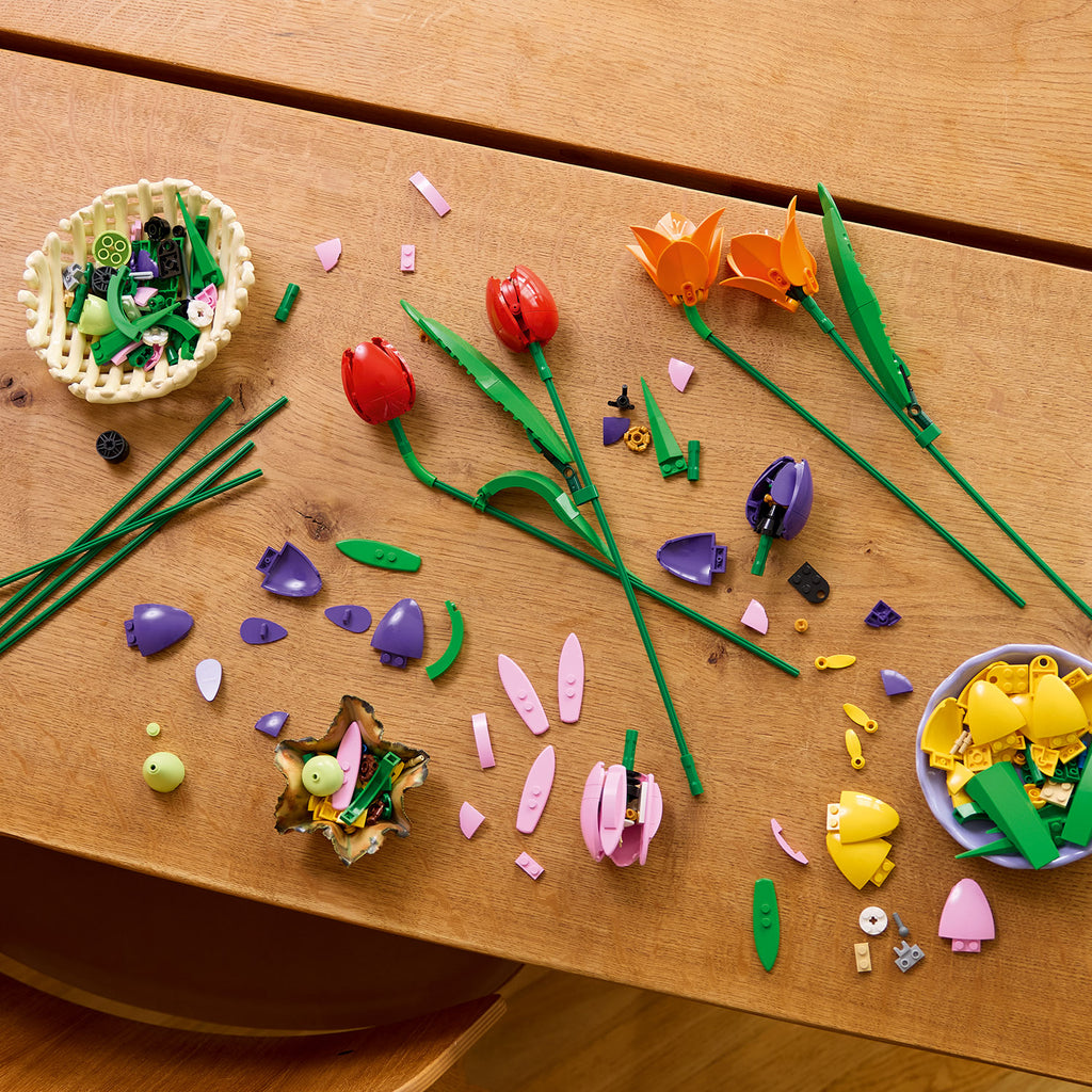 LEGO® Botanicals Tulip Bouquet - Bó Hoa Tulip Lắp Ráp Decor - LEGO 11501 - Hình ảnh bổ sung 6