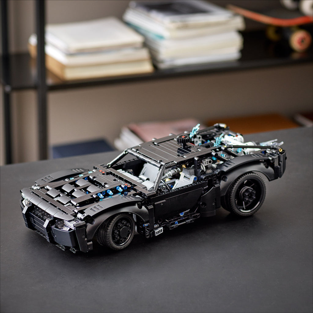 LEGO® Technic™ THE BATMAN - BATMOBILE™ - Mô Hình Xe Batman 42127 Chính Hãng - Hình ảnh bổ sung 4