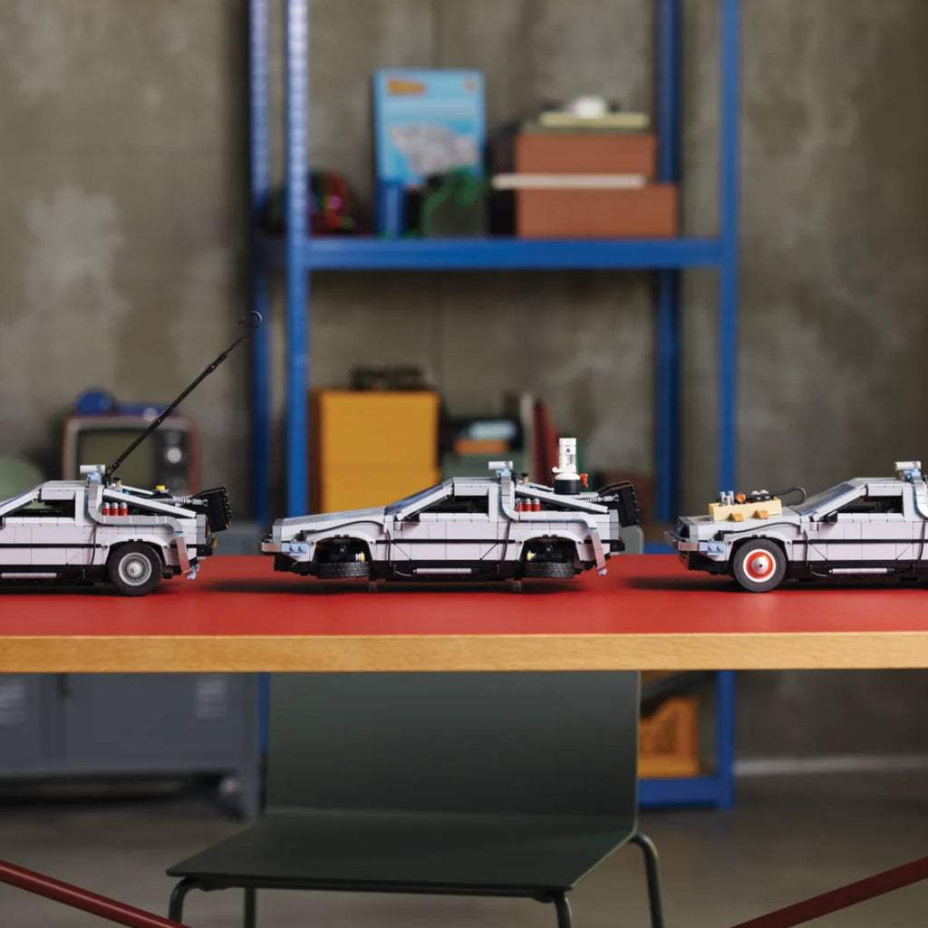LEGO® Back to the Future Time Machine - Bộ lắp ráp Cỗ máy thời gian DeLorean 10300 - LEGO Icons