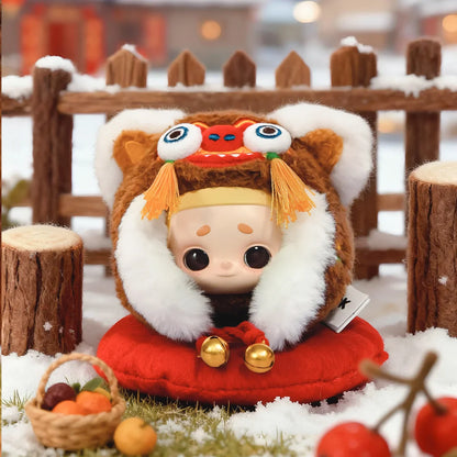 NOOK TIGER-HEAD HAT PLUSH CHARM