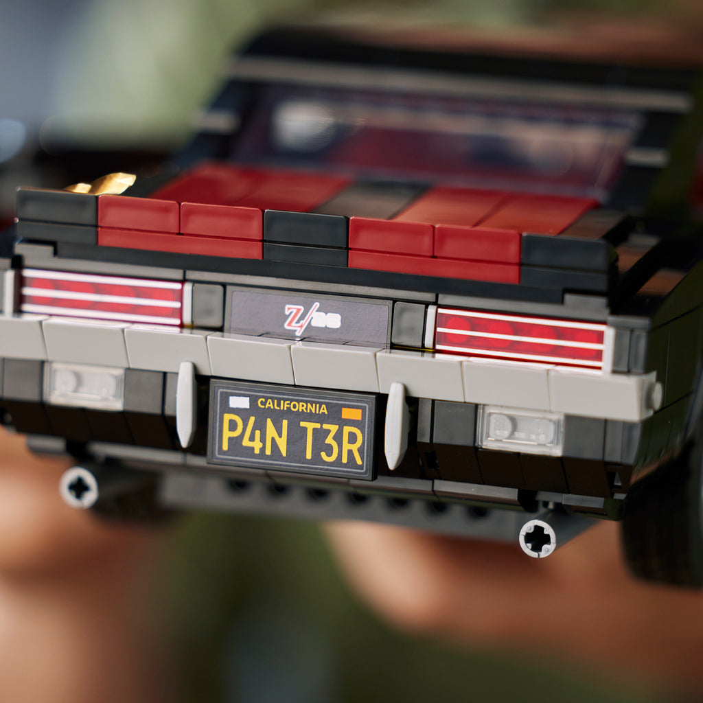 LEGO® ICONS™ Chevrolet Camaro Z28 - Mô hình xe ô tô cổ điển lắp ráp LEGO 10304 LEGO - ảnh 7 - LEGO Icons