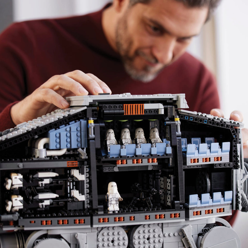 LEGO® Star Wars™ AT-AT™ - Mô Hình Lắp Ráp UCS 75313 - Đồ Chơi Sưu Tầm Cao Cấp